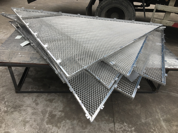 三角形铝板网吊顶-2
